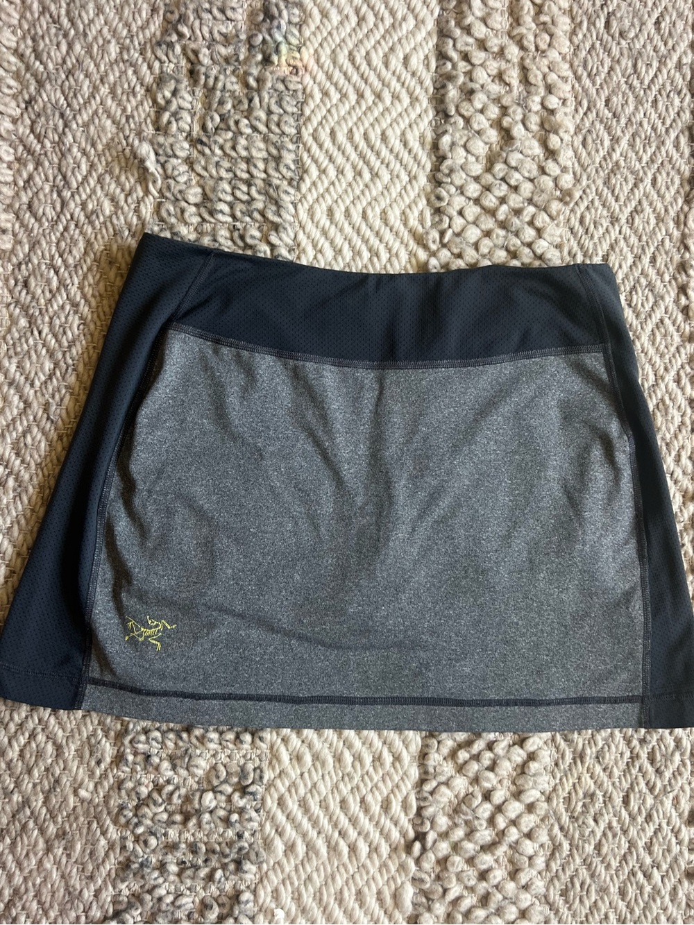 Arc'teryx Women's Performance Maxi Skirt in Charcoal and Black